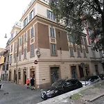 Vatican Stylish Apartment